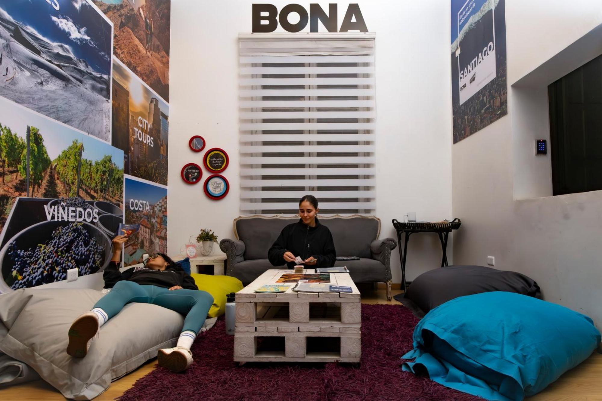Hostal Providencia Сантяго Екстериор снимка