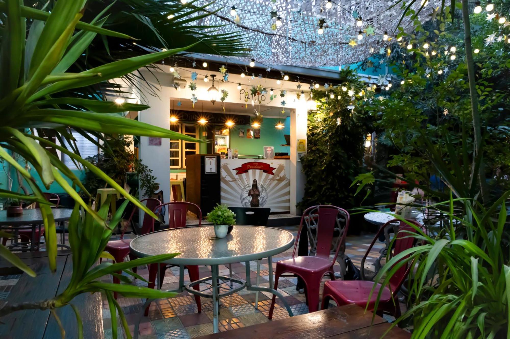 Hostal Providencia Сантяго Екстериор снимка